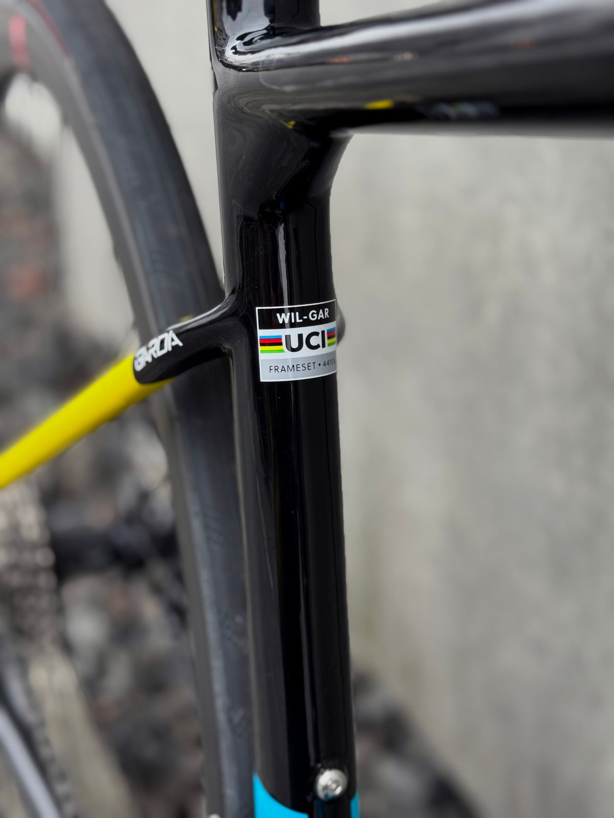 Wilier Garda 105 Di2 / Astana