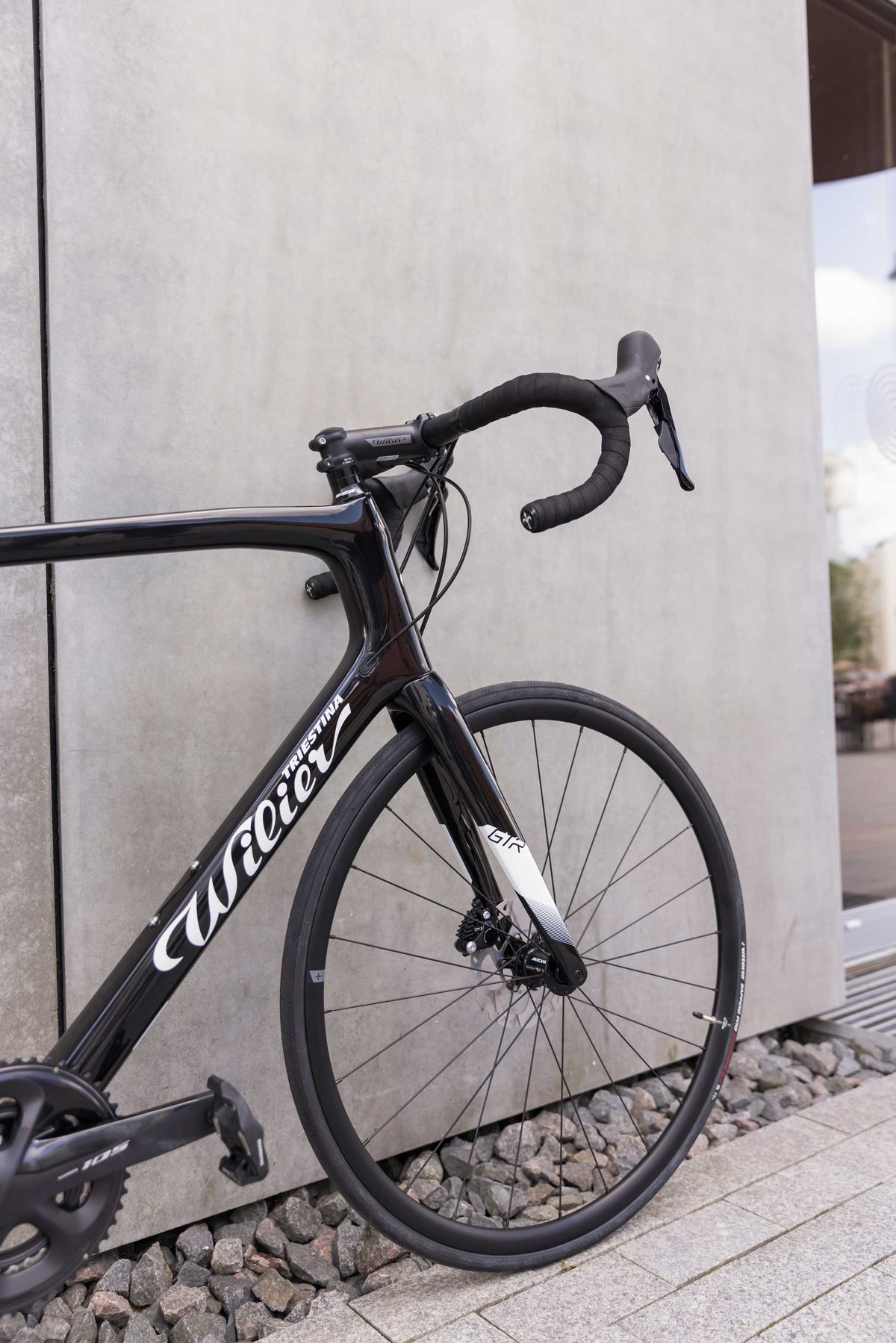 Wilier GTR Team 105 / Black White